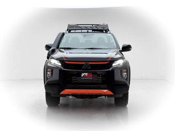 MITSUBISHI L200 TRITON 2.4 16V TURBO DIESEL SPORT SAVANA SERTÔES CD 4P 4X4 AUTOMÁTICO